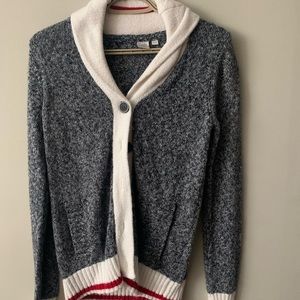 Button sweater